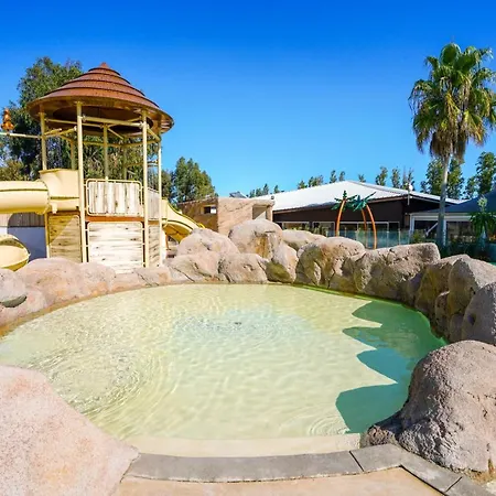 مكان تخييم Camping Arinella Bianca جيزنوكسيا