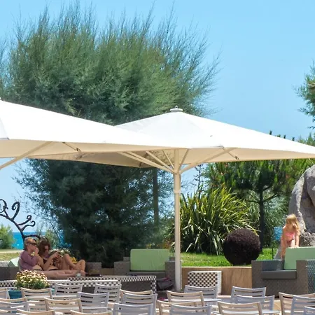 مكان تخييم Camping Arinella Bianca 5*