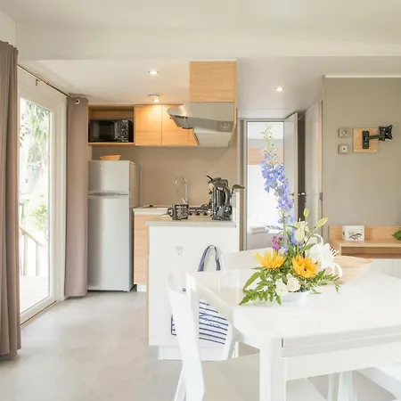 Camping Arinella Bianca Гизоначча