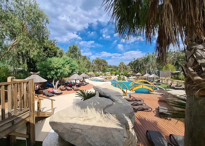 Kemp Camping Arinella Bianca Ghisonaccia