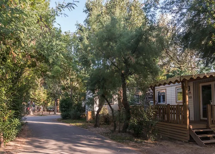 Kemp Camping Arinella Bianca 5*